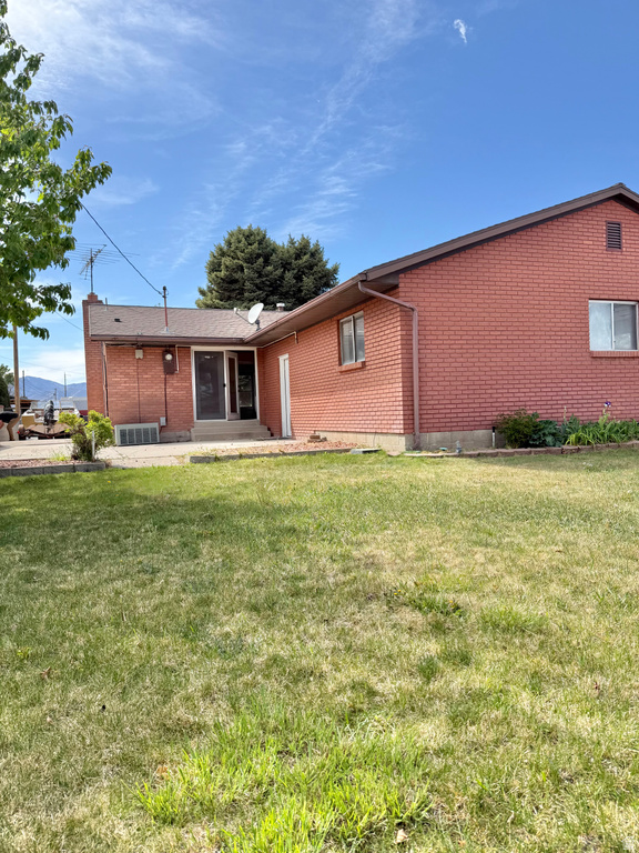 4405 S FAIRLANE CIR West Valley City, UT 84120