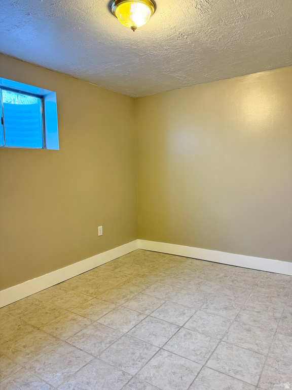 4405 S FAIRLANE CIR West Valley City, UT 84120