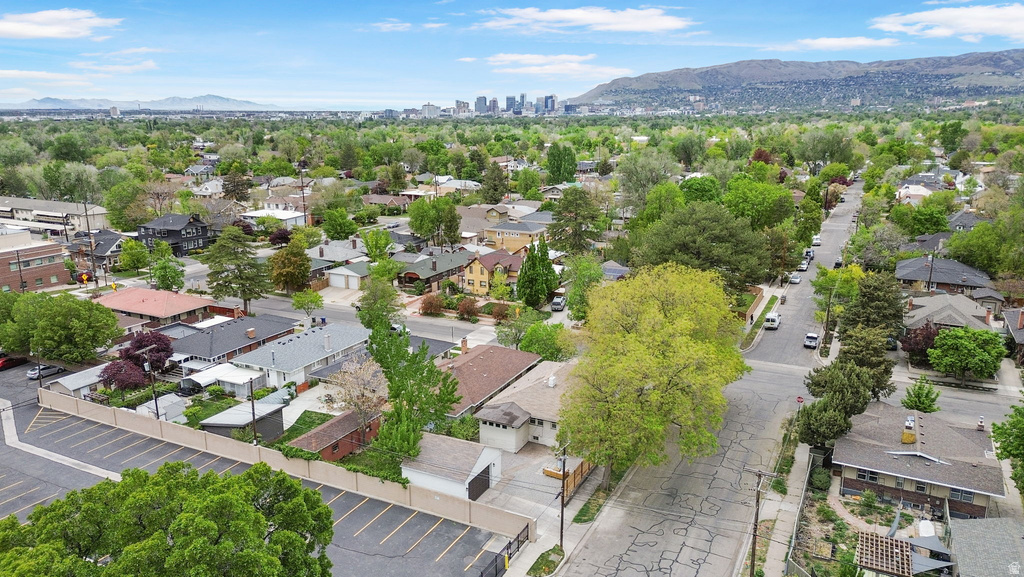 938 E HOLLYWOOD AVE Salt Lake City, UT 84105