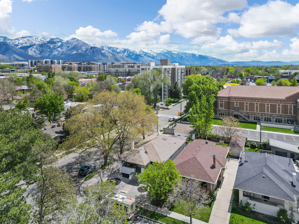 938 E HOLLYWOOD AVE Salt Lake City, UT 84105