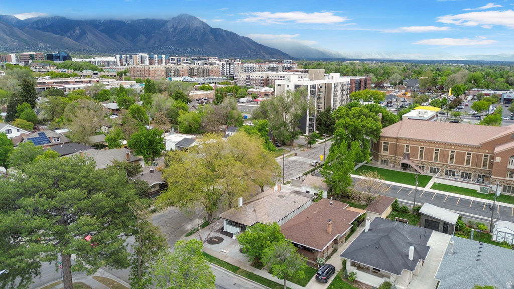 938 E HOLLYWOOD AVE Salt Lake City, UT 84105