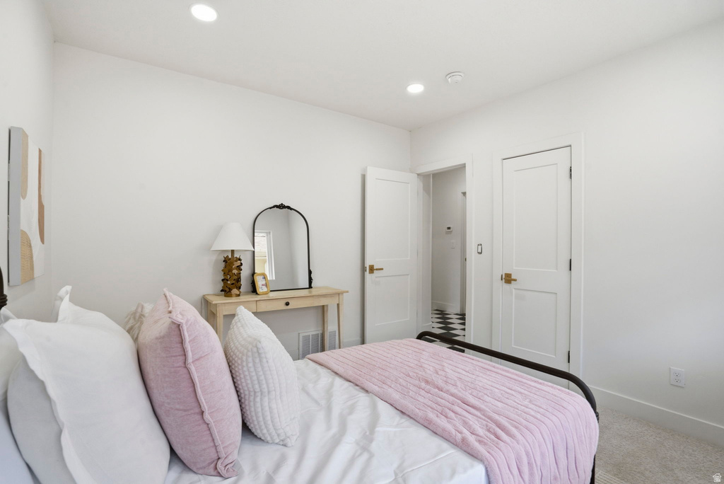 938 E HOLLYWOOD AVE Salt Lake City, UT 84105