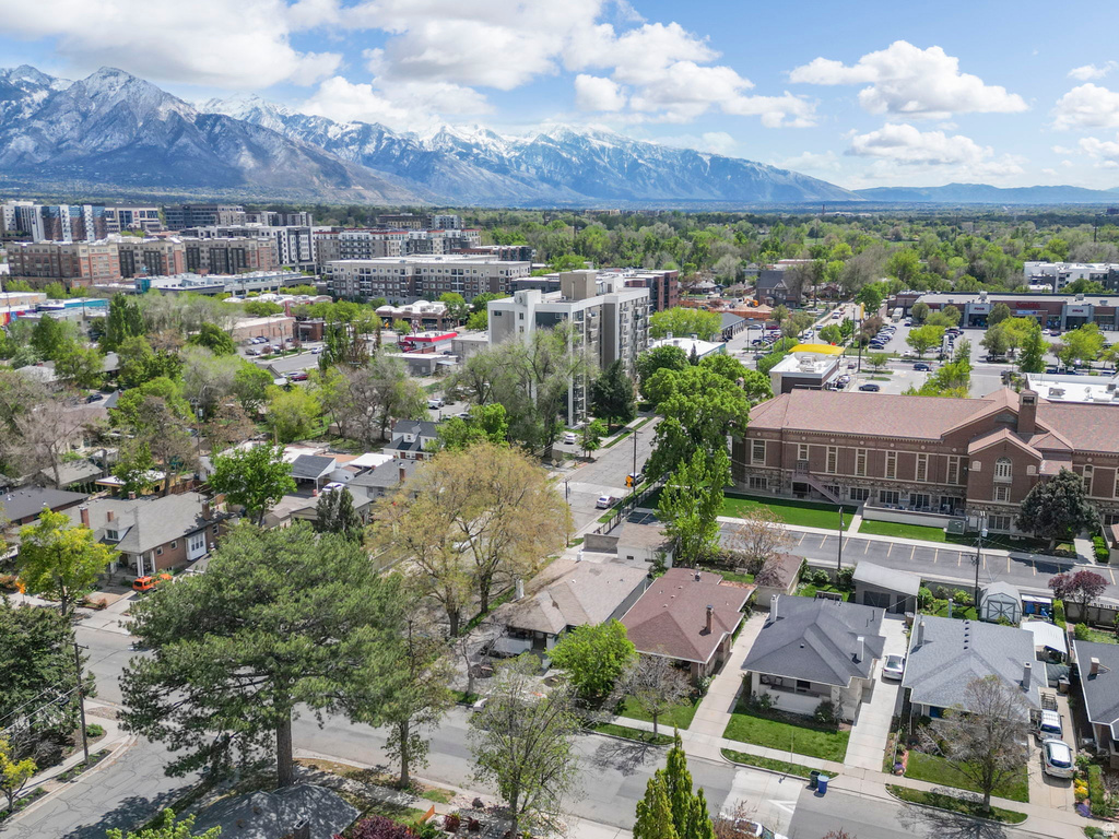 938 E HOLLYWOOD AVE Salt Lake City, UT 84105