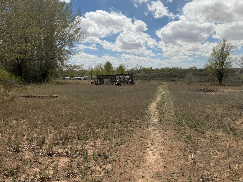 10429 E 4TH ST Randlett, UT 84063