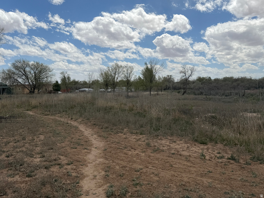 10429 E 4TH ST Randlett, UT 84063