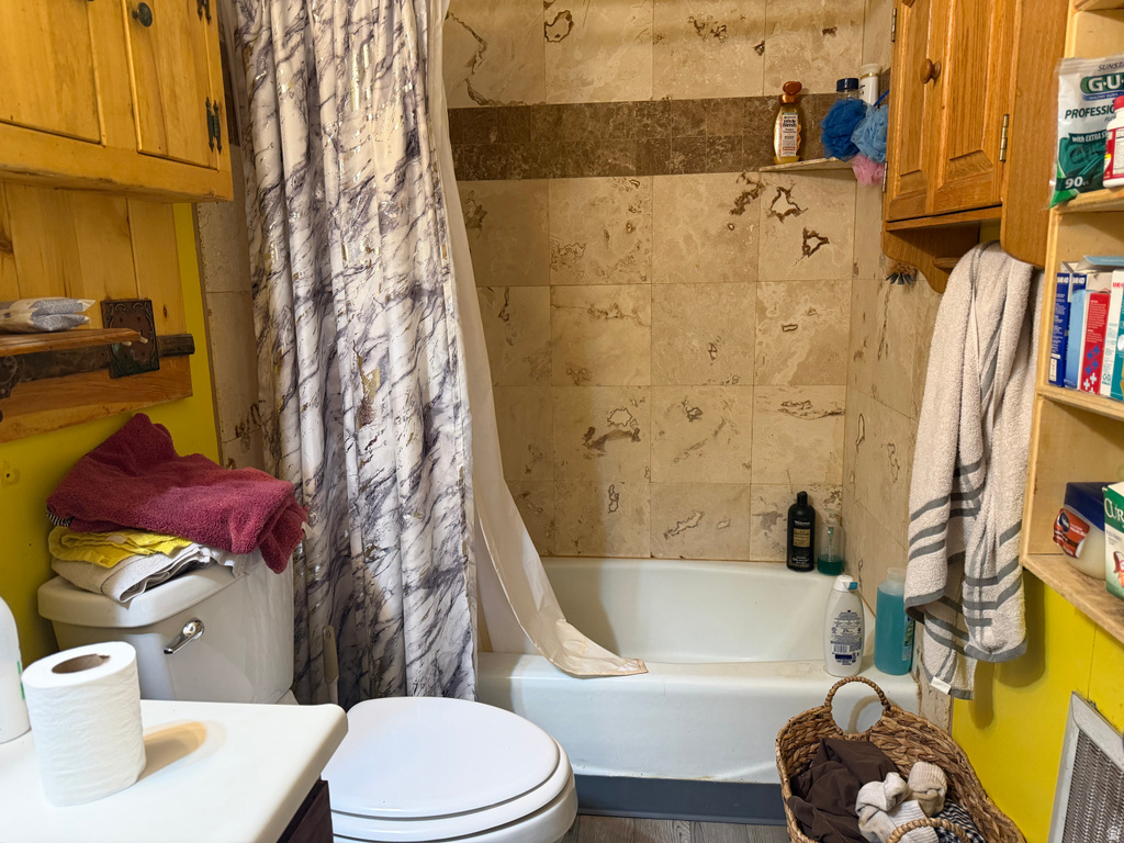 10429 E 4TH ST Randlett, UT 84063