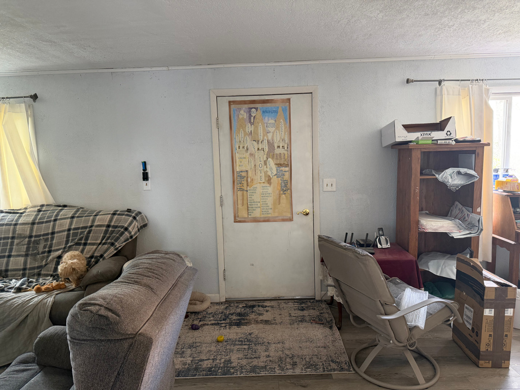 10429 E 4TH ST Randlett, UT 84063