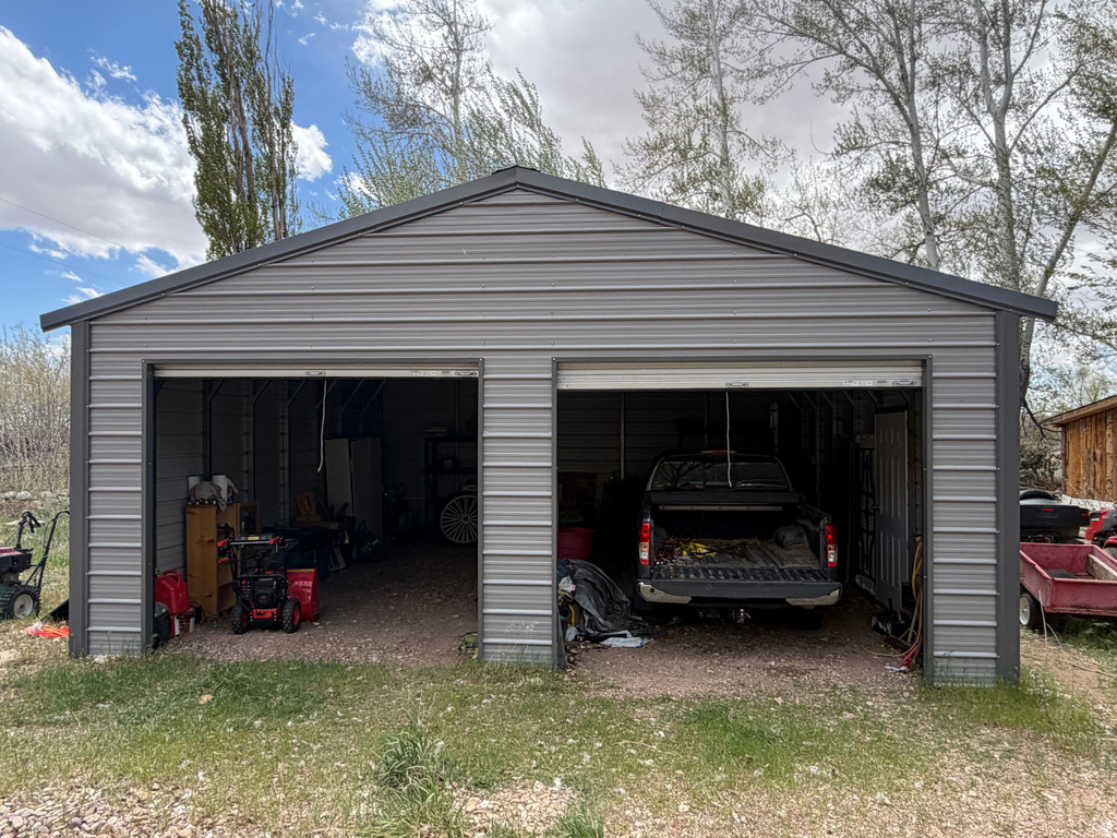 10429 E 4TH ST Randlett, UT 84063