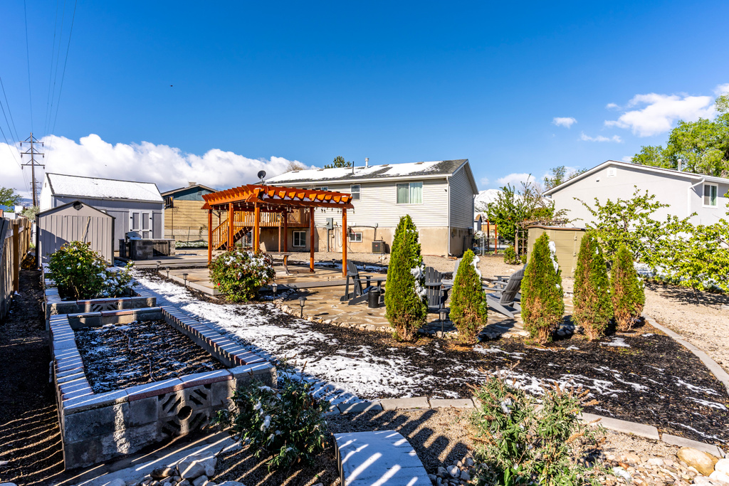 3751 S ADAMS RD Magna, UT 84044