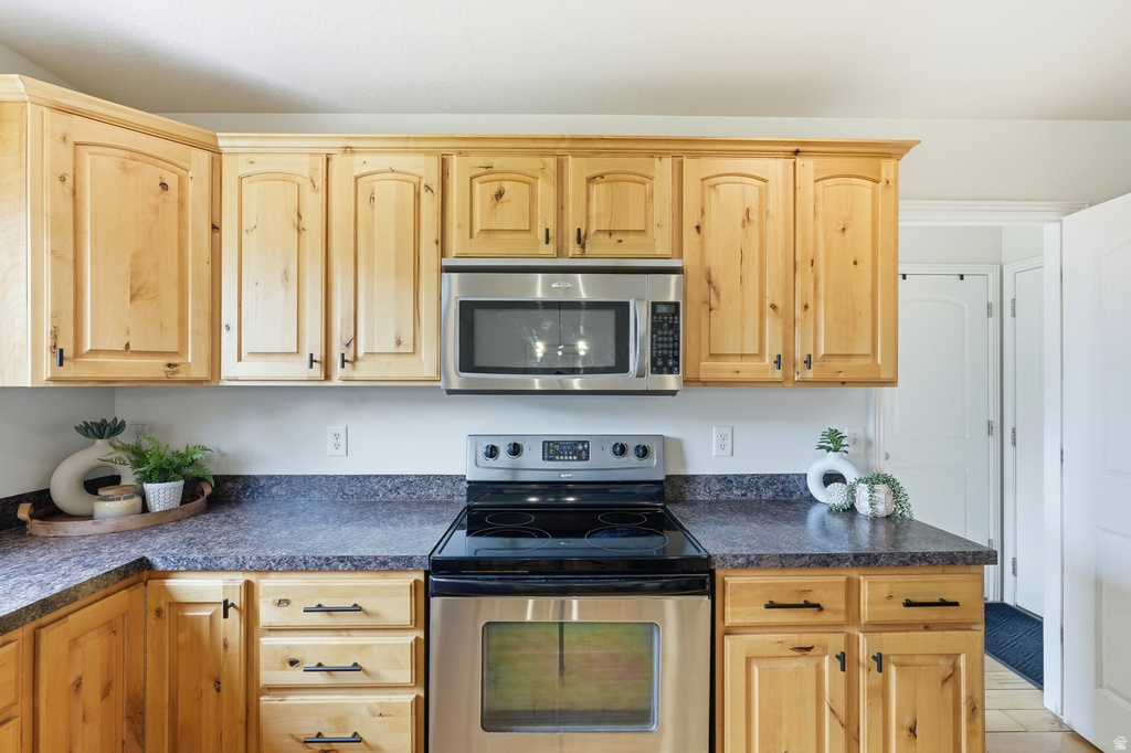 2477 S 960 W Nibley, UT 84321