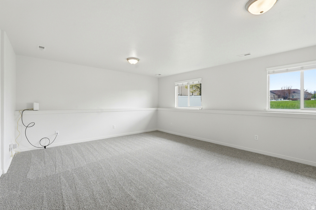 2477 S 960 W Nibley, UT 84321