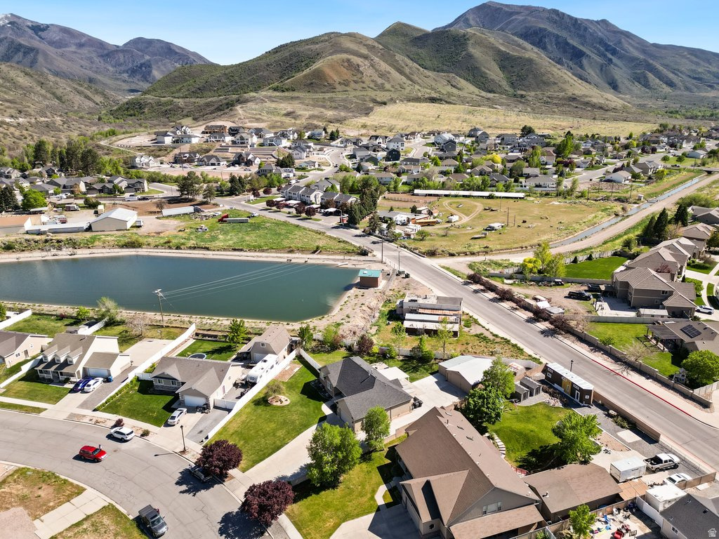 1096 S 350 E Payson, UT 84651