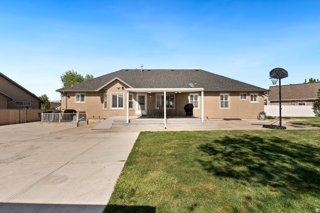 1096 S 350 E Payson, UT 84651