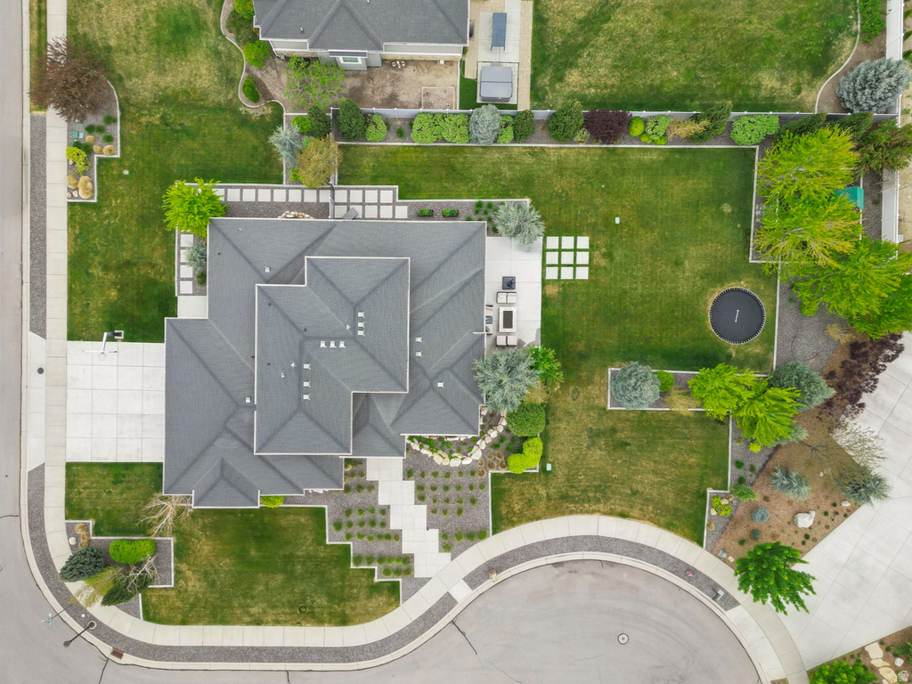 6884 W 9530 N Highland, UT 84003