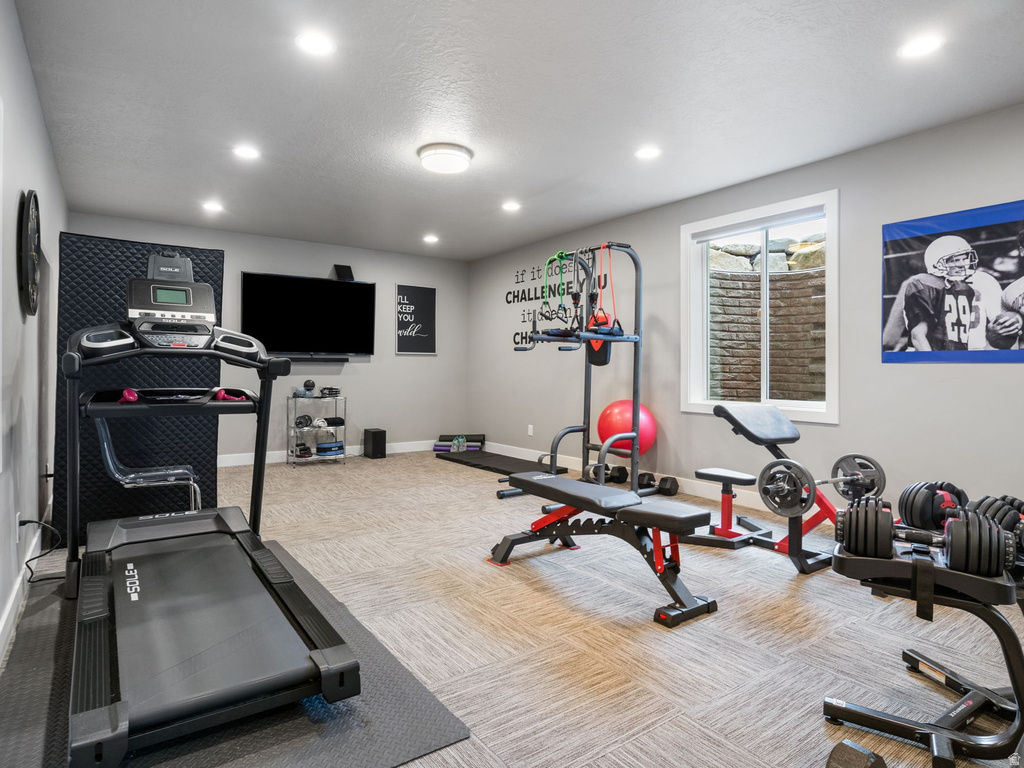 6884 W 9530 N Highland, UT 84003