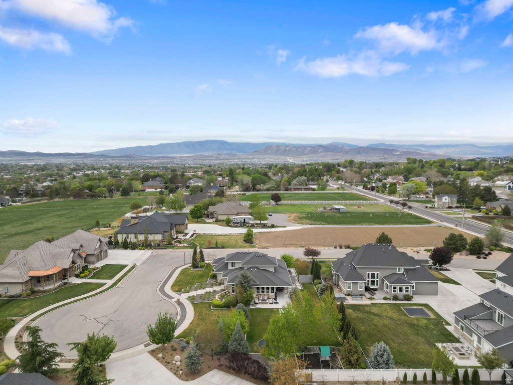 6884 W 9530 N Highland, UT 84003