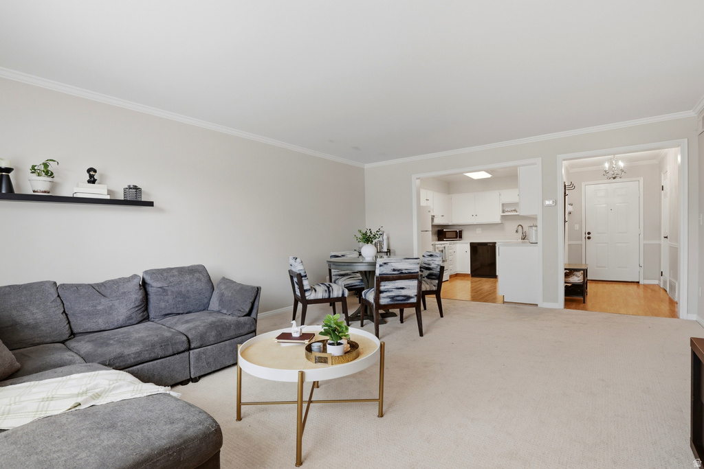 2760 S HIGHLAND DR #APT 4 Salt Lake City, UT 84106