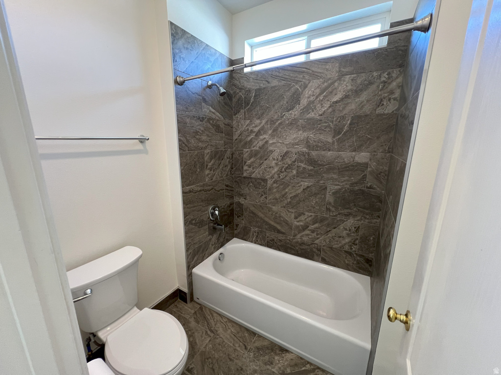 598 W SADDLEBROOK DR Payson, UT 84651