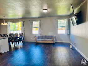 954 N WAHLEN WAY Harrisville, UT 84404