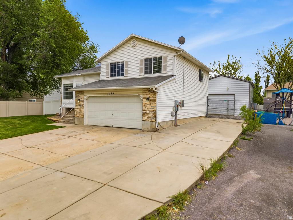 1561 W 1725 S Woods Cross, UT 84087