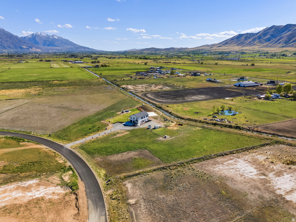 7498 S 4600 W Benjamin, UT 84660