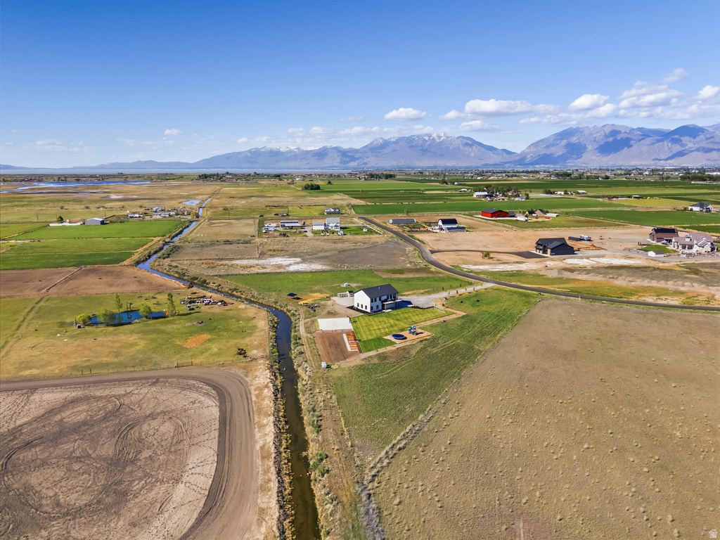 7498 S 4600 W Benjamin, UT 84660