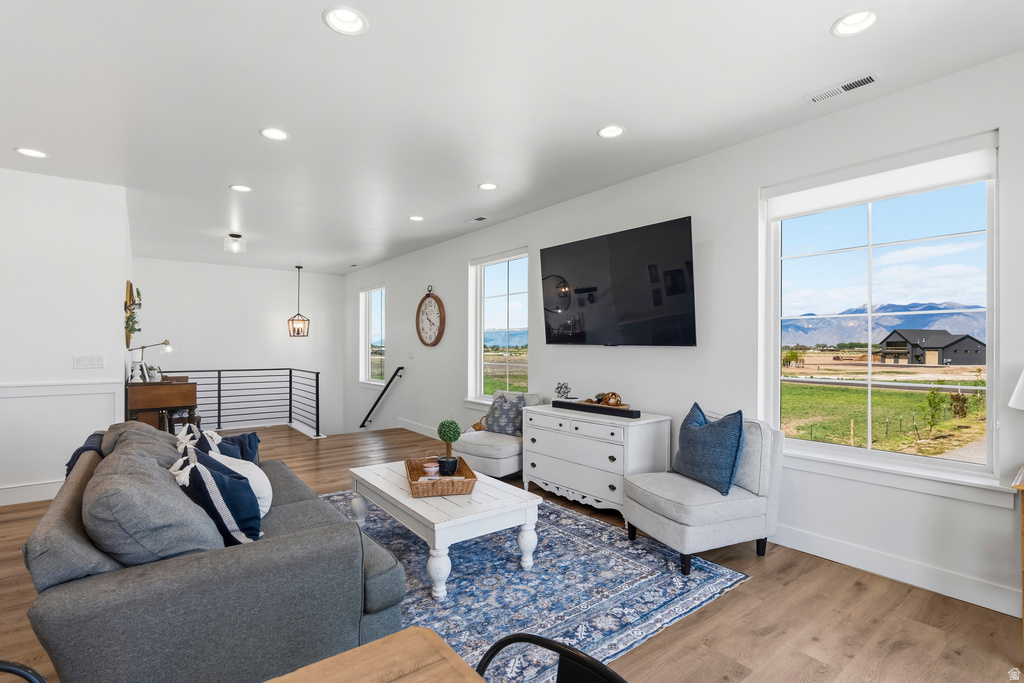 7498 S 4600 W Benjamin, UT 84660