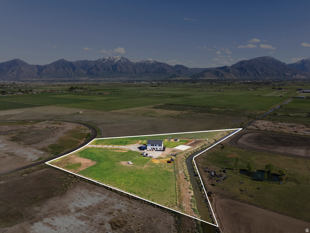 7498 S 4600 W Benjamin, UT 84660