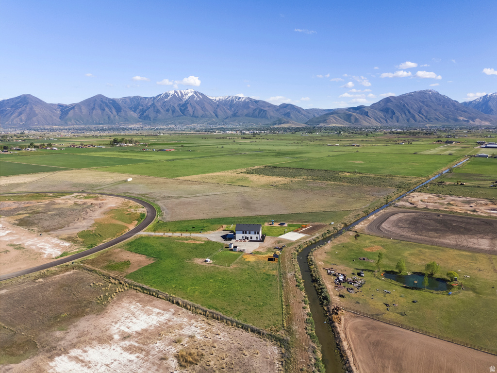 7498 S 4600 W Benjamin, UT 84660