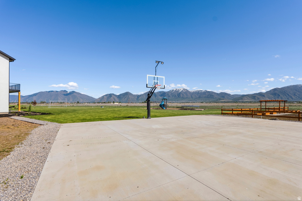 7498 S 4600 W Benjamin, UT 84660