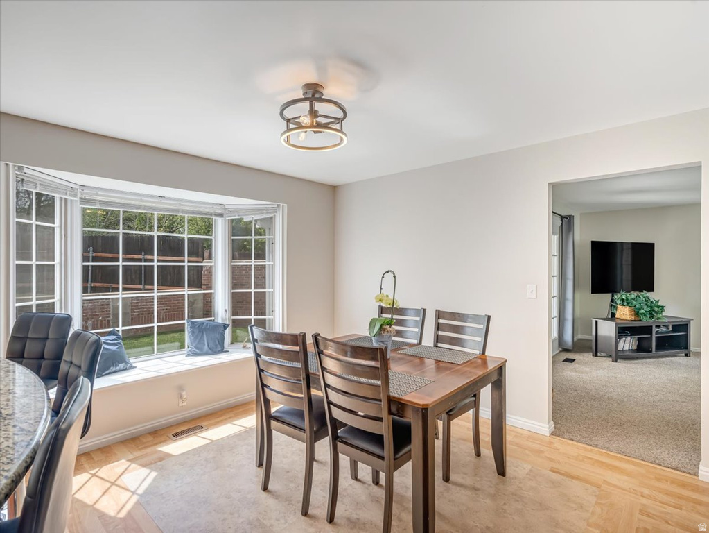 338 E SHAMROCK DR Murray, UT 84107