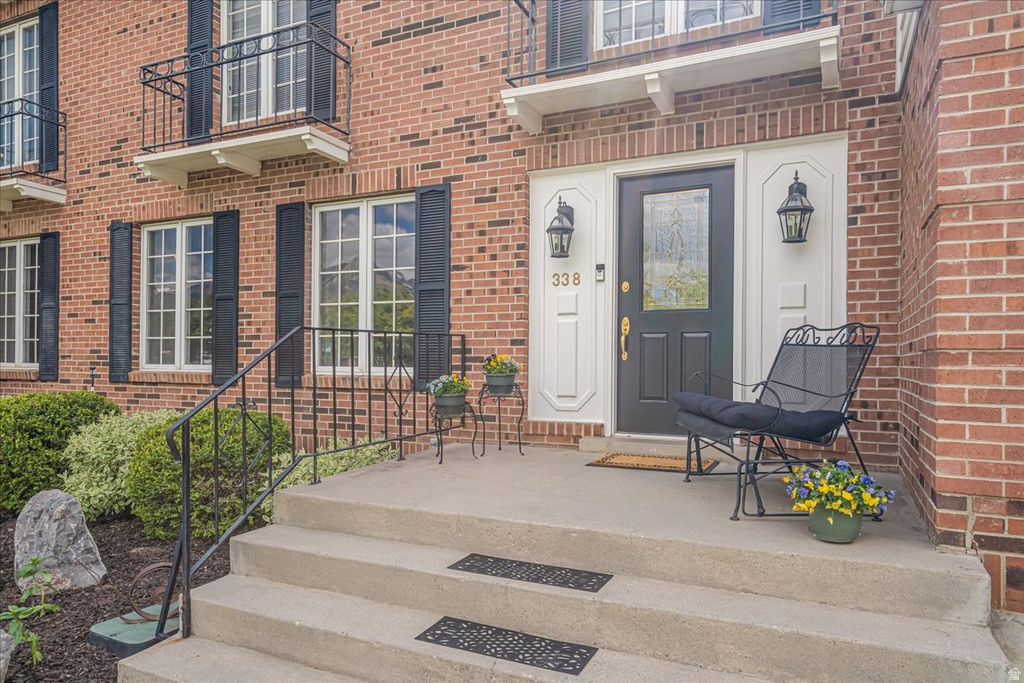 338 E SHAMROCK DR Murray, UT 84107