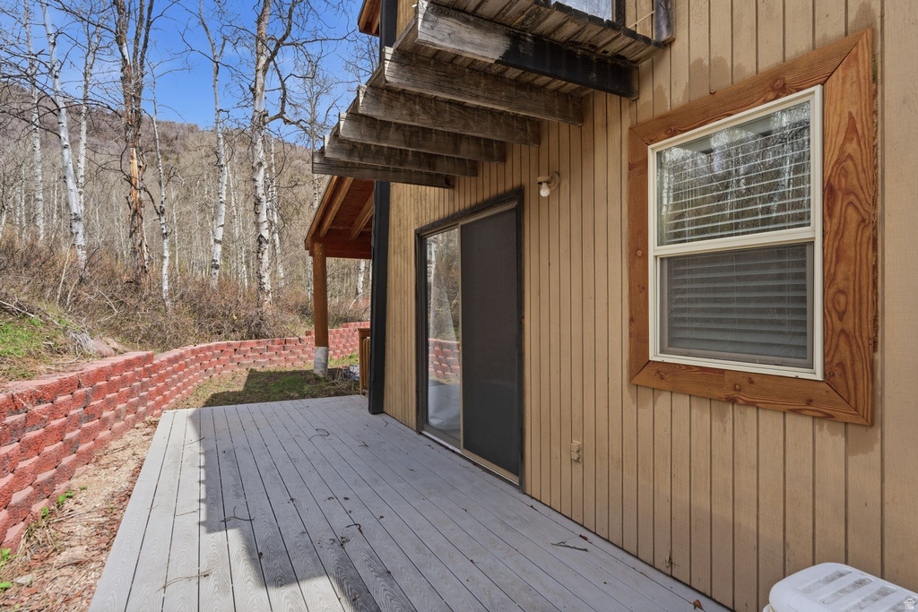 163 MOUNT AERIE UPPER LOOP Oakley, UT 84055