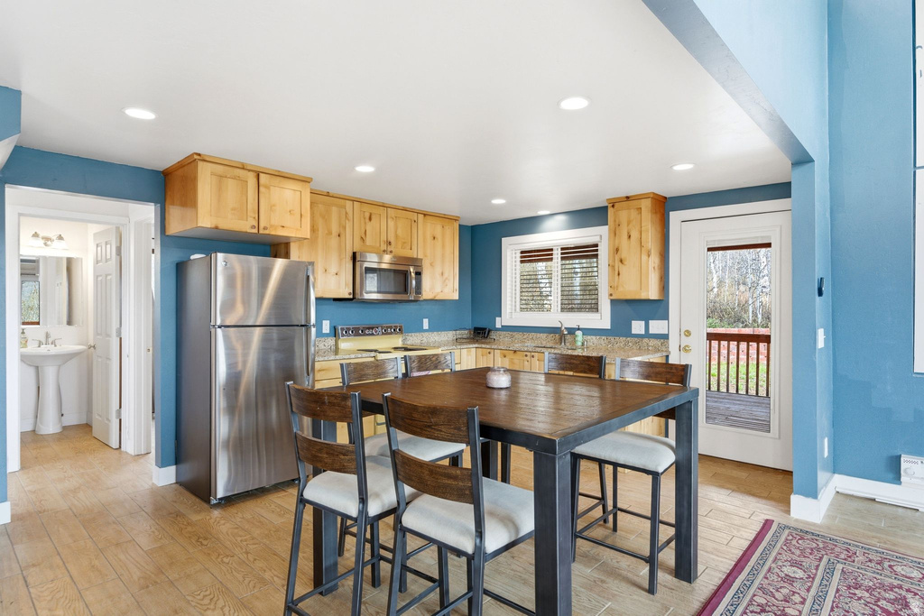 163 MOUNT AERIE UPPER LOOP Oakley, UT 84055