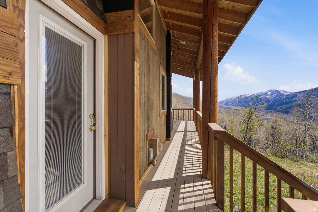 163 MOUNT AERIE UPPER LOOP Oakley, UT 84055