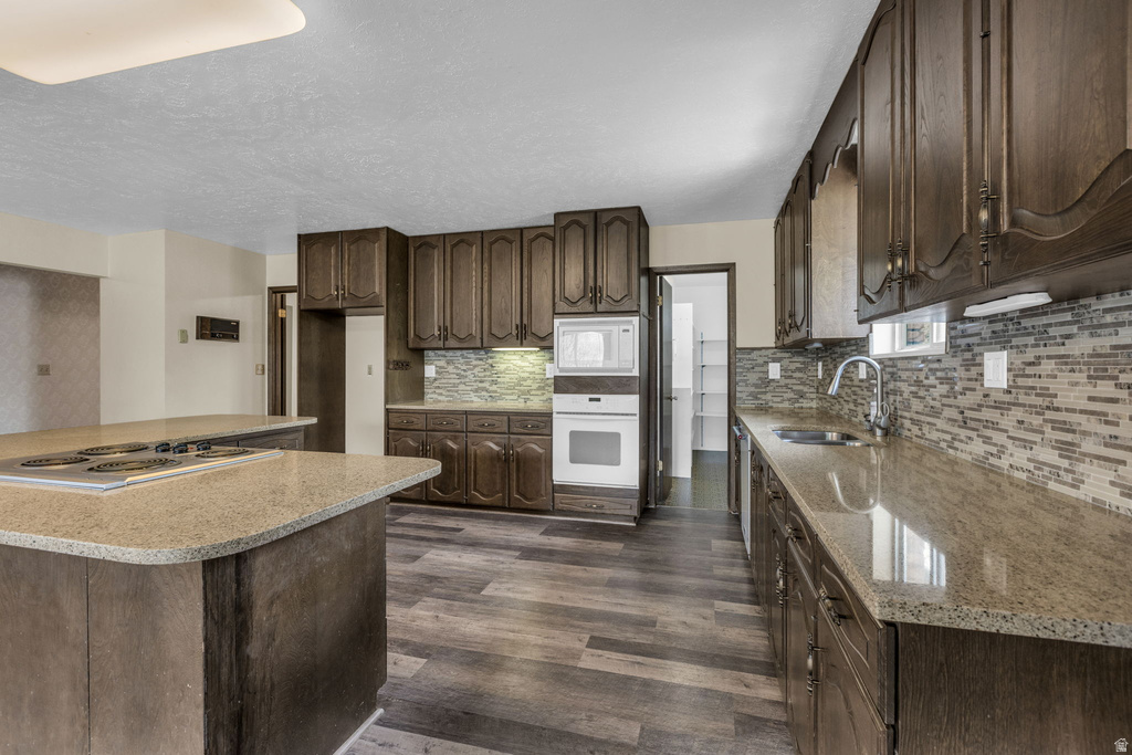 10705 S 300 E Sandy, UT 84070