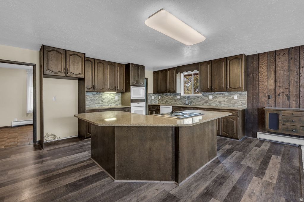 10705 S 300 E Sandy, UT 84070