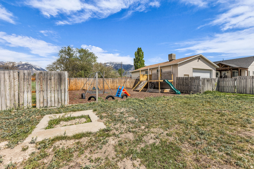 10705 S 300 E Sandy, UT 84070