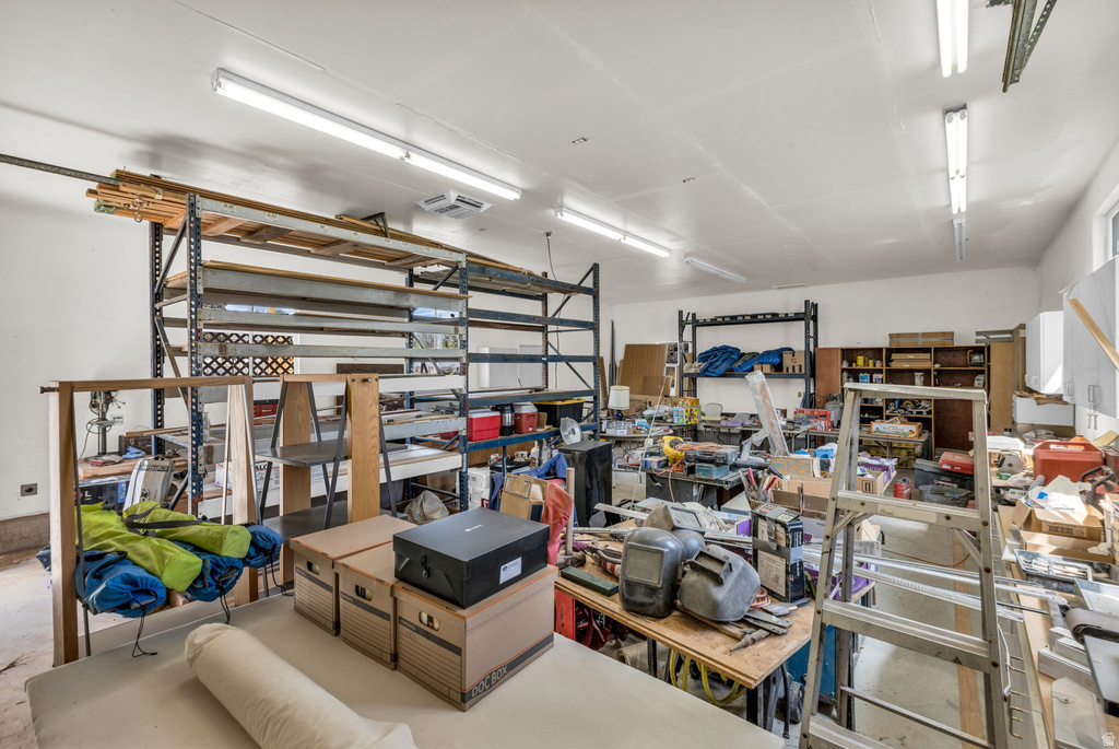 10705 S 300 E Sandy, UT 84070