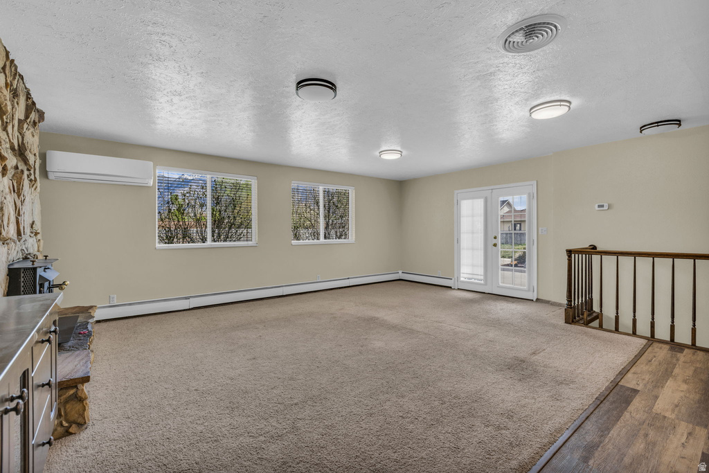 10705 S 300 E Sandy, UT 84070