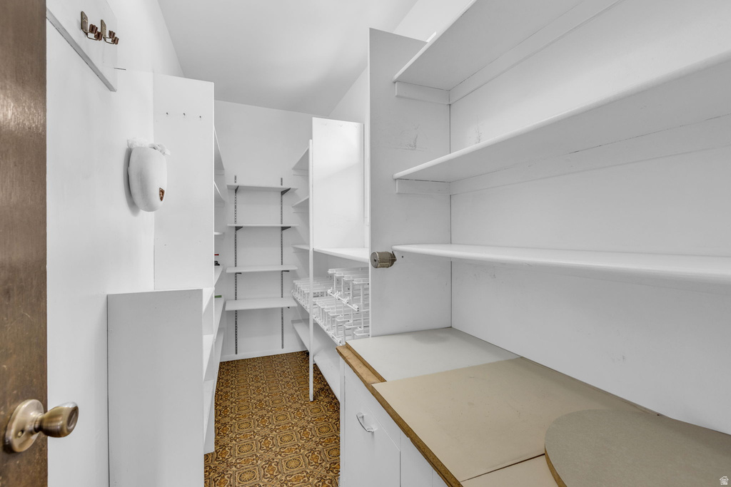 10705 S 300 E Sandy, UT 84070