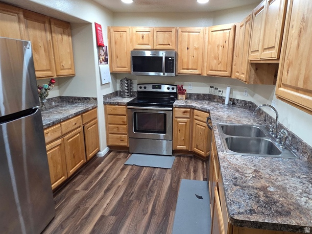 8198 N CEDAR SPRINGS RD #APT 5 Eagle Mountain, UT 84005