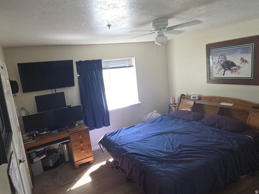 8198 N CEDAR SPRINGS RD #APT 5 Eagle Mountain, UT 84005