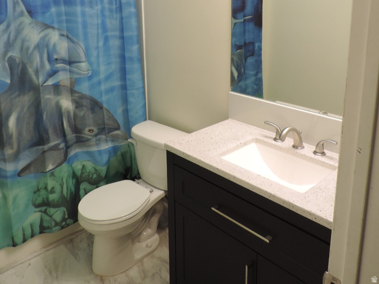8198 N CEDAR SPRINGS RD #APT 5 Eagle Mountain, UT 84005