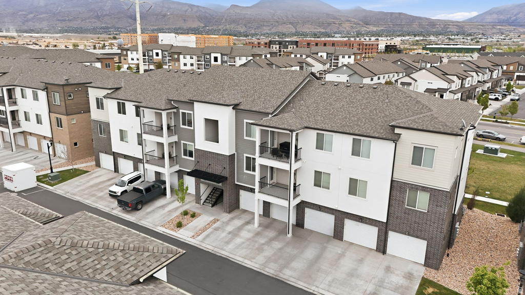 698 N 380 W #AA 303 Vineyard, UT 84059