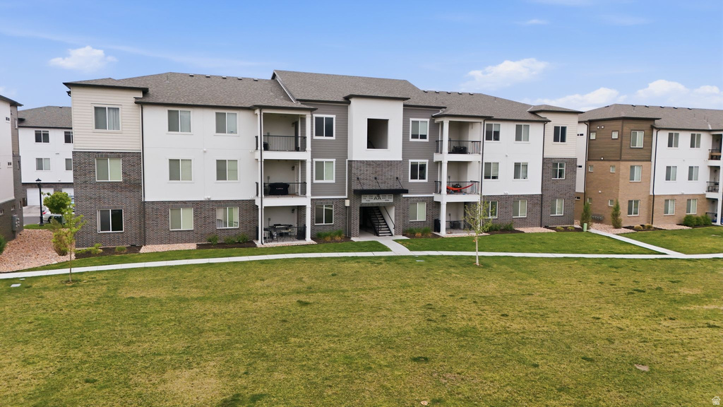 698 N 380 W #AA 303 Vineyard, UT 84059