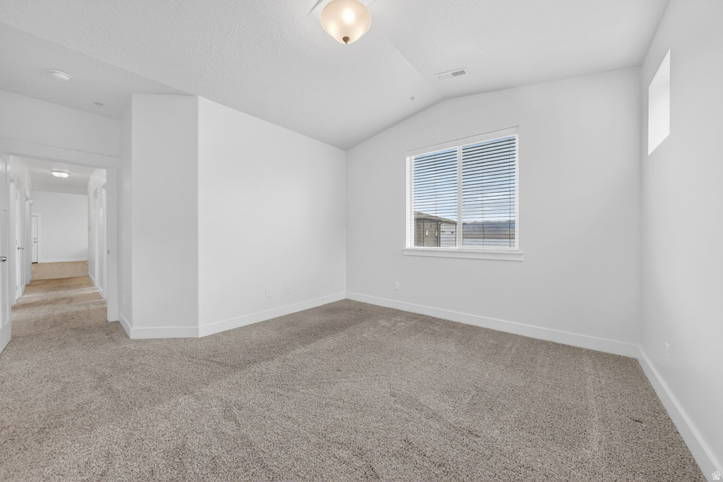 698 N 380 W #AA 303 Vineyard, UT 84059