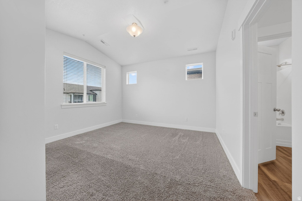 698 N 380 W #AA 303 Vineyard, UT 84059