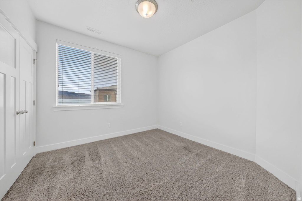 698 N 380 W #AA 303 Vineyard, UT 84059