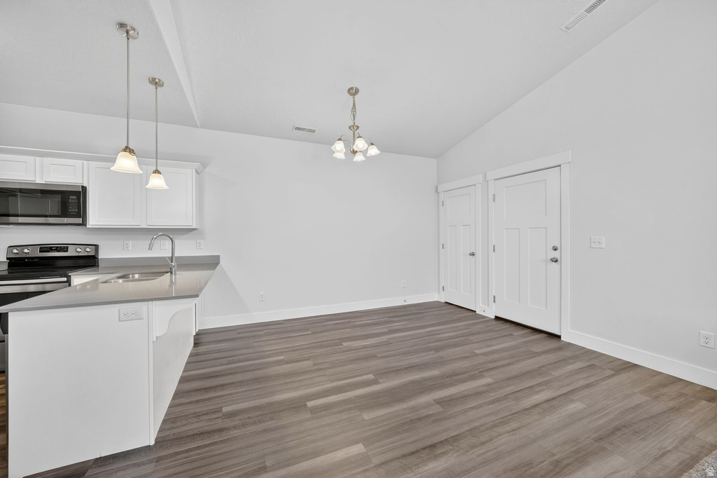 698 N 380 W #AA 303 Vineyard, UT 84059